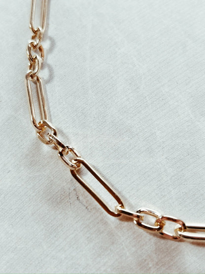 Adjustable Paperclip Chain Necklace - 18K Gold Plating